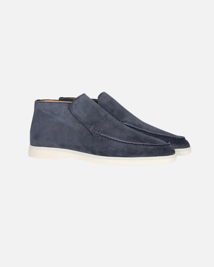 Men’s Slip-On Shoes – High-Cut Design & Light Sole