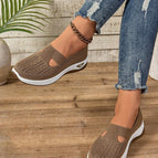 Brown / 3