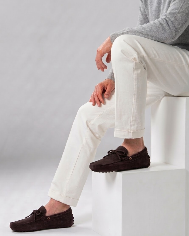 Men’s Slip-On Loafers – Bow Detail & Textured Sole