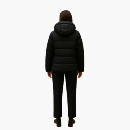 Women’s Down Jacket with Insulation and Durable Construction
