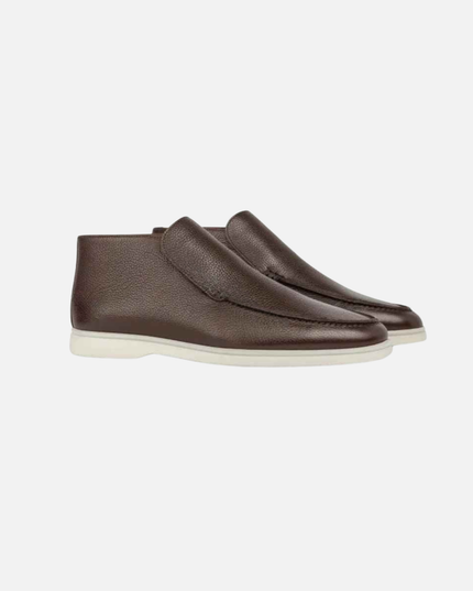 Men’s Slip-On Shoes – Textured Upper & White Sole