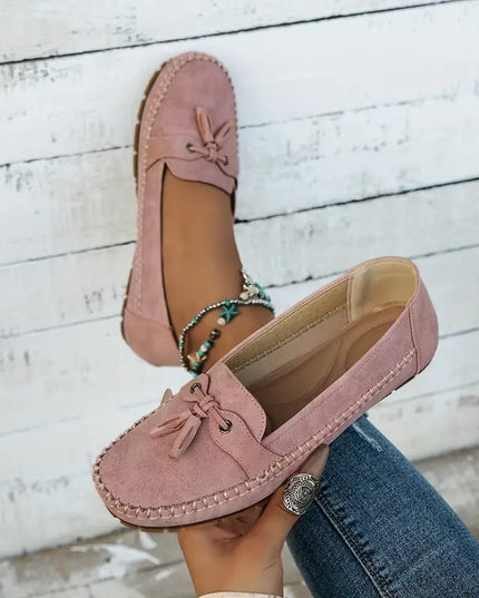 Reagan – Chic Bow Loafers for Any Occasion