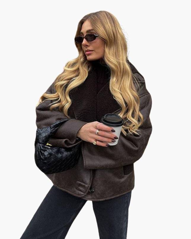 Elegant Women's Leather Jacket in Brown – Warm and Long-Sleeved