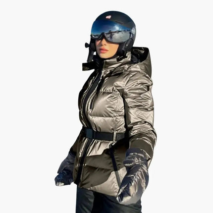 Women's Jacket with Hood and Zipper Pockets