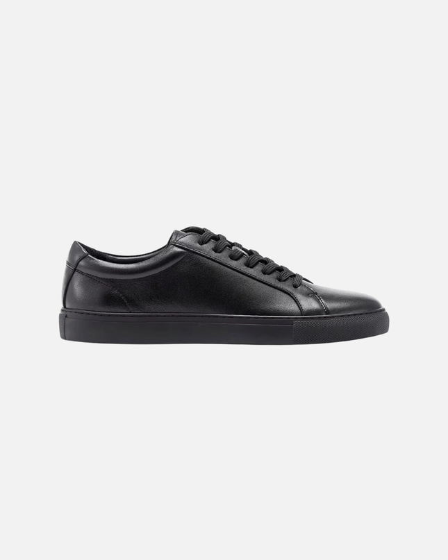 Men’s Low-Top Sneakers – Lace-Up Casual Shoes