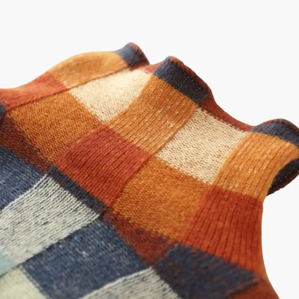 Women's Checkered Knit Turtleneck Sweater with Relaxed Fit