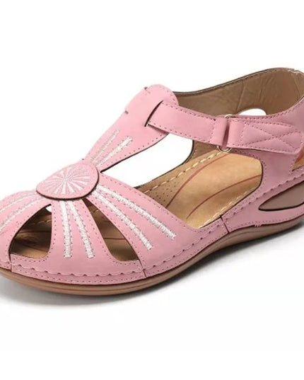 Adjustable Closed-Heel Sandals for Women - Ideal for Everyday Wear
