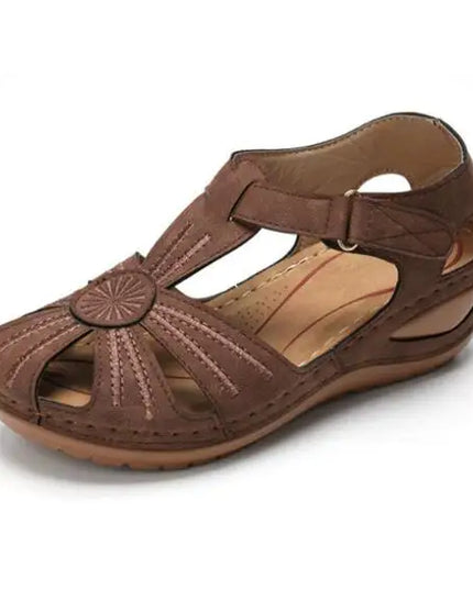 Adjustable Closed-Heel Sandals for Women - Ideal for Everyday Wear