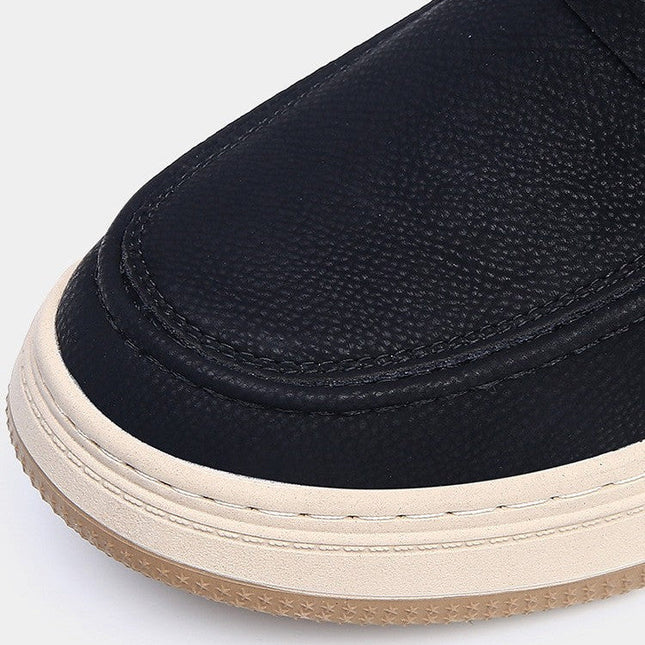 Loafers – Slip-On & Contrasting Sole