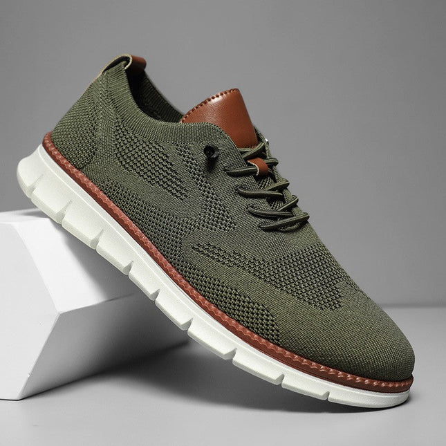 Lace-Up Sneakers – Textured Upper & Contrasting Sole
