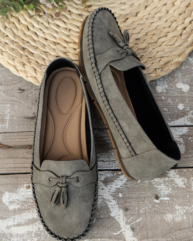 Reagan – Chic Bow Loafers for Any Occasion