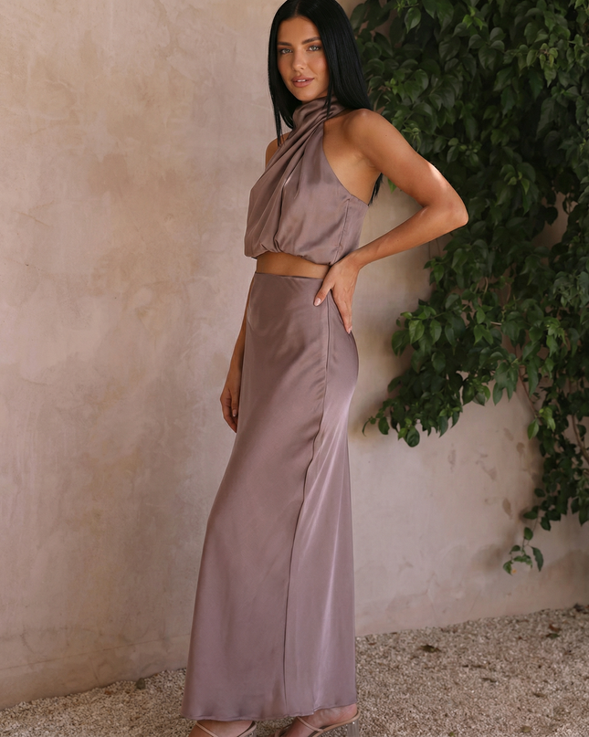 Polly | Two-Piece Set with Halter Top and Maxi Skirt