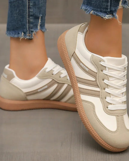 Aubrey - Stylish Low-Top Lace Sneakers for Everyday Wear