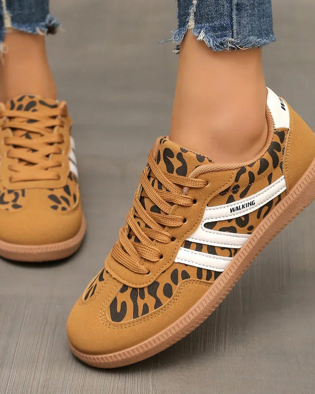 Aubrey - Stylish Low-Top Lace Sneakers for Everyday Wear
