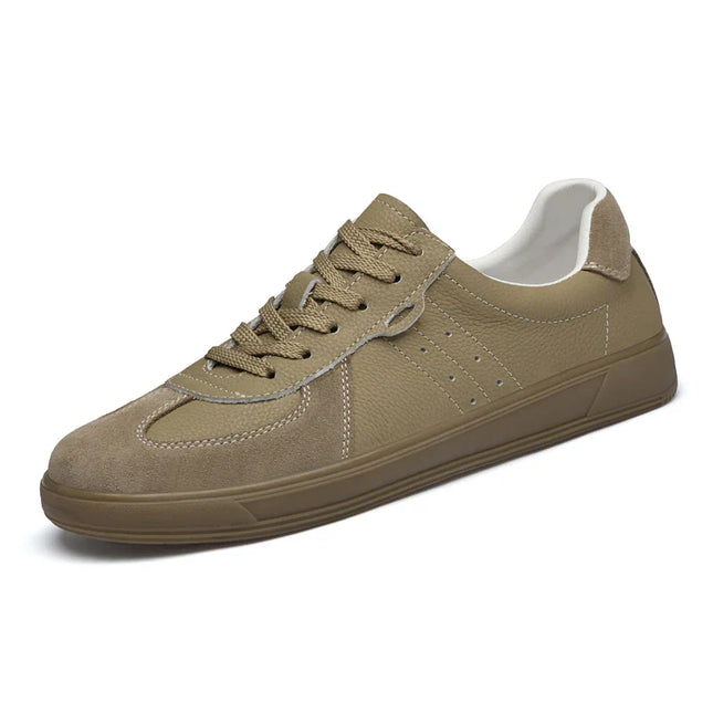 Men’s Low-Top Sneakers with Lace-Up Closure and Perforated Details
