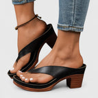 Black / 3