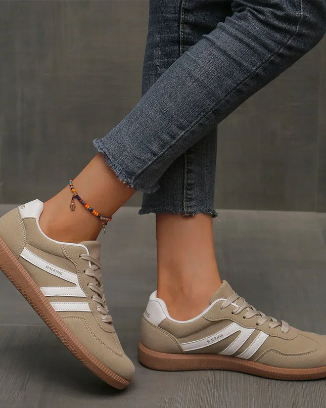 Aubrey - Stylish Low-Top Lace Sneakers for Everyday Wear
