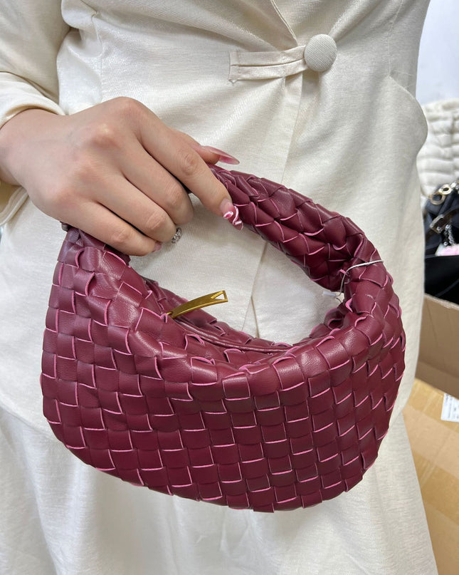 Amarande | Sculptural Handbag for Women – Woven Mini Style