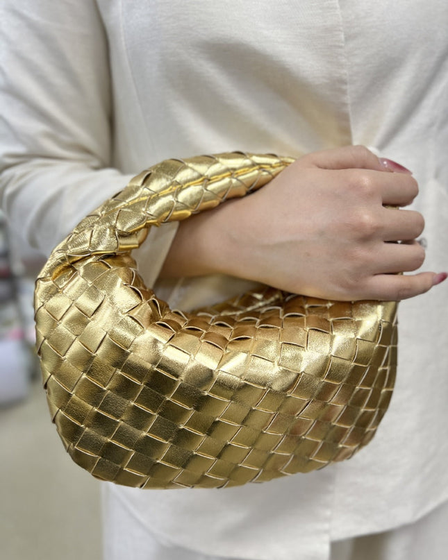 Amarande | Sculptural Handbag for Women – Woven Mini Style