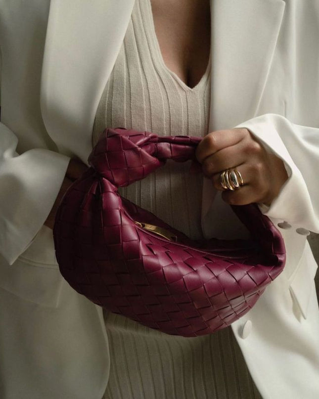 Amarande | Sculptural Handbag for Women – Woven Mini Style