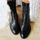 Black / 3
