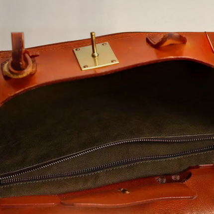 Bastien | Refined Weekend Bag – Structured Travel Style