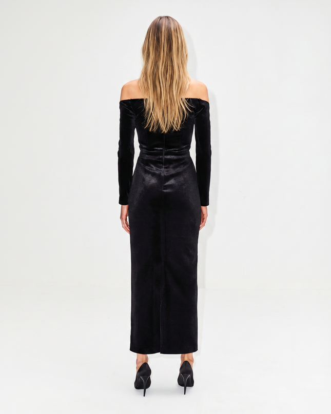 Campbell | Maxi Dress with Off-Shoulder Lace Neckline