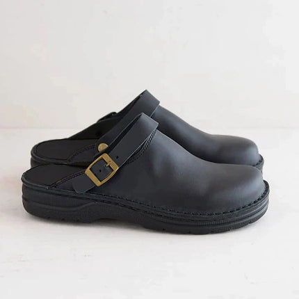 Declan | Classic Men's Clogs – Adjustable Leather Style