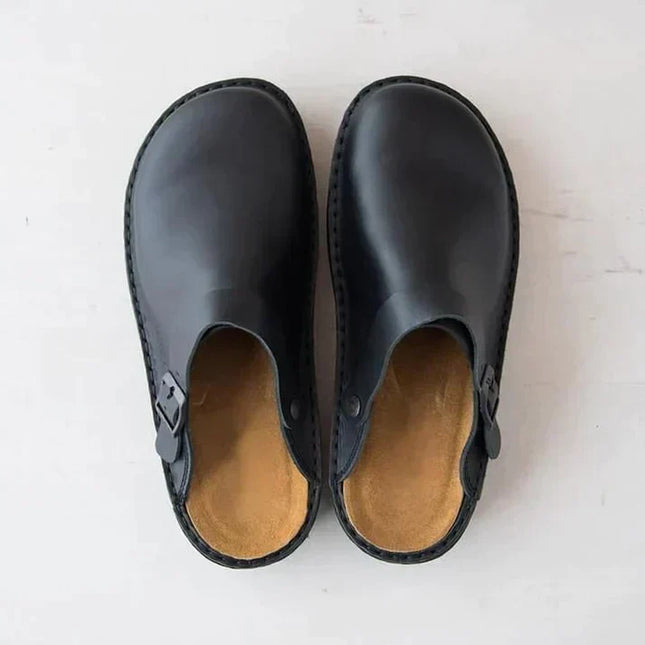 Declan | Classic Men's Clogs – Adjustable Leather Style