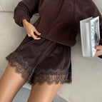 Brown / M