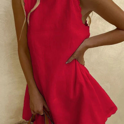 Eloise | Chic Mini Dress – Sleeveless Scalloped Style