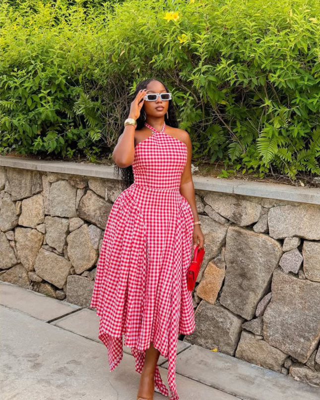 Elowen | Statement Midi Dress – Asymmetric Gingham Style