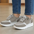 Gray / 3