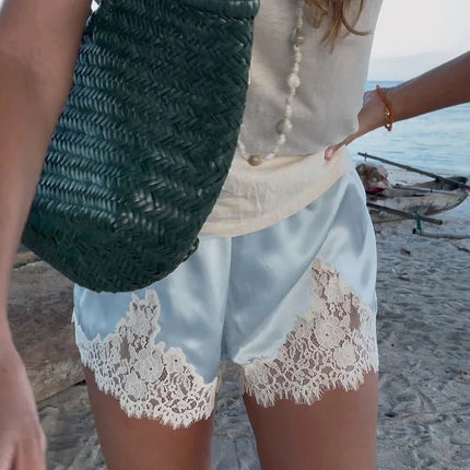 Isla | Effortless Women's Shorts – Lace Hem Relaxed Fit