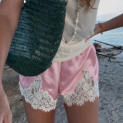 Isla | Effortless Women's Shorts – Lace Hem Relaxed Fit