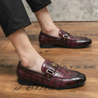 Burgundy / 4