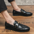 Black / 4