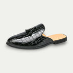 Black / 4