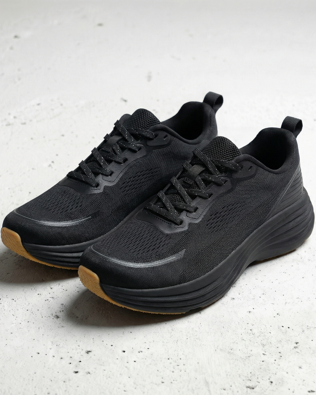 Men’s Lightweight Mesh Panel Sneakers