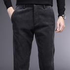 Black / M