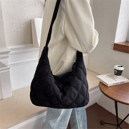 Ottilie | Soft-Structured Shoulder Bag – Quilted Puffer Style