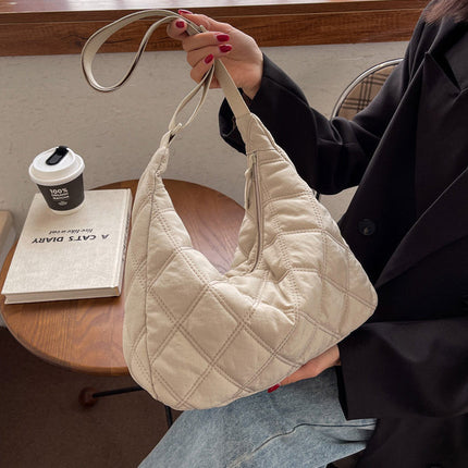 Ottilie | Soft-Structured Shoulder Bag – Quilted Puffer Style