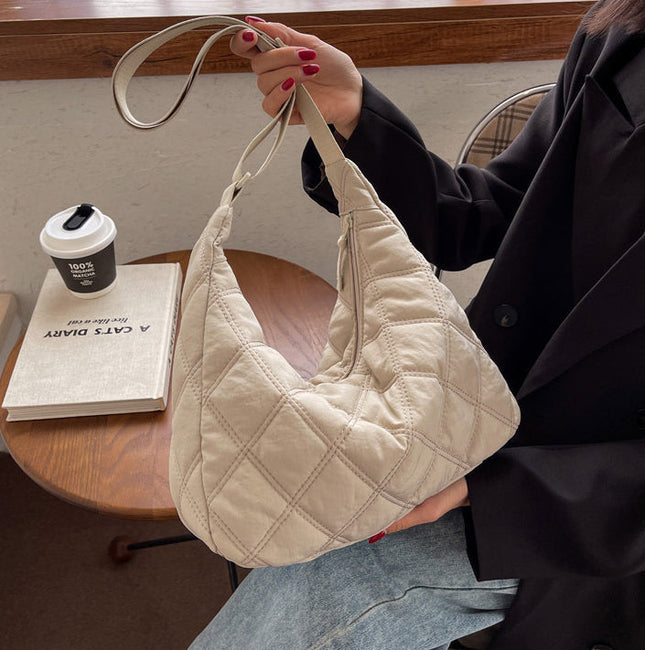 Ottilie | Soft-Structured Shoulder Bag – Quilted Puffer Style