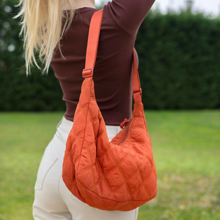 Ottilie | Soft-Structured Shoulder Bag – Quilted Puffer Style