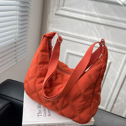 Ottilie | Soft-Structured Shoulder Bag – Quilted Puffer Style