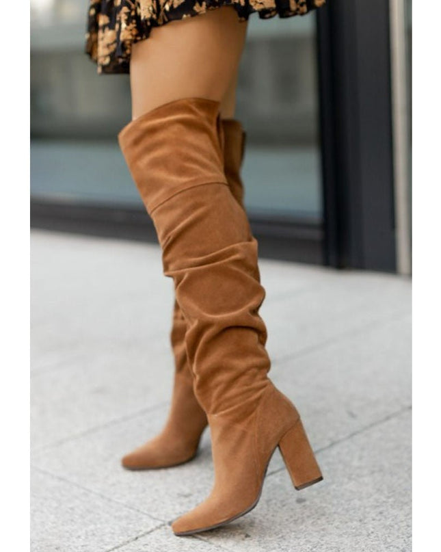 Chic Thigh-High Boots for Any Occasion