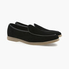 Black / 4